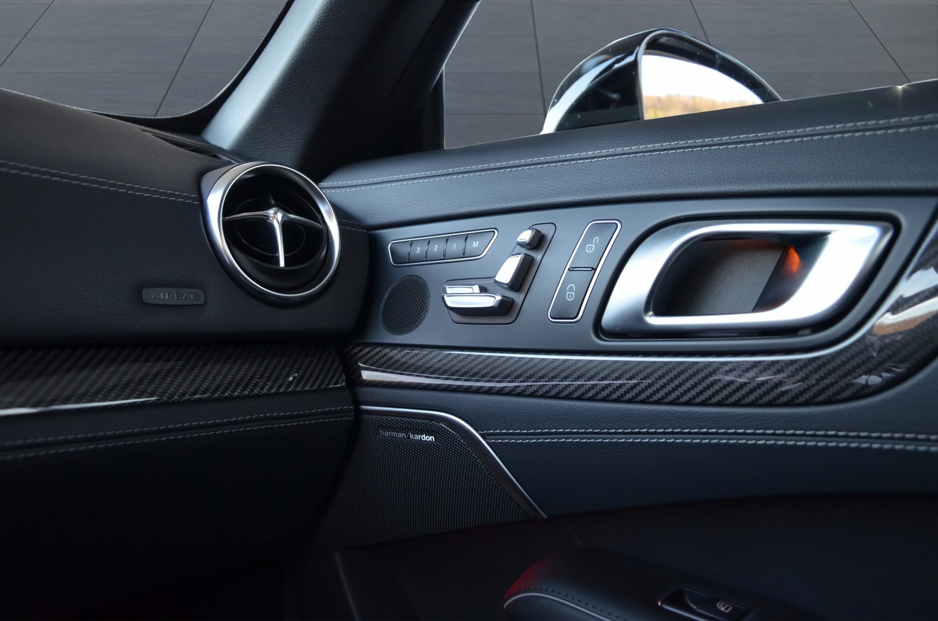 MERCEDES-BENZ SL 63 AMG Speedshift*Ohne OPF*CH-Fahrzeug,Gratis Service,Frisch ab MFK,1 Jahr oder 20'000km Garantie*-image-11