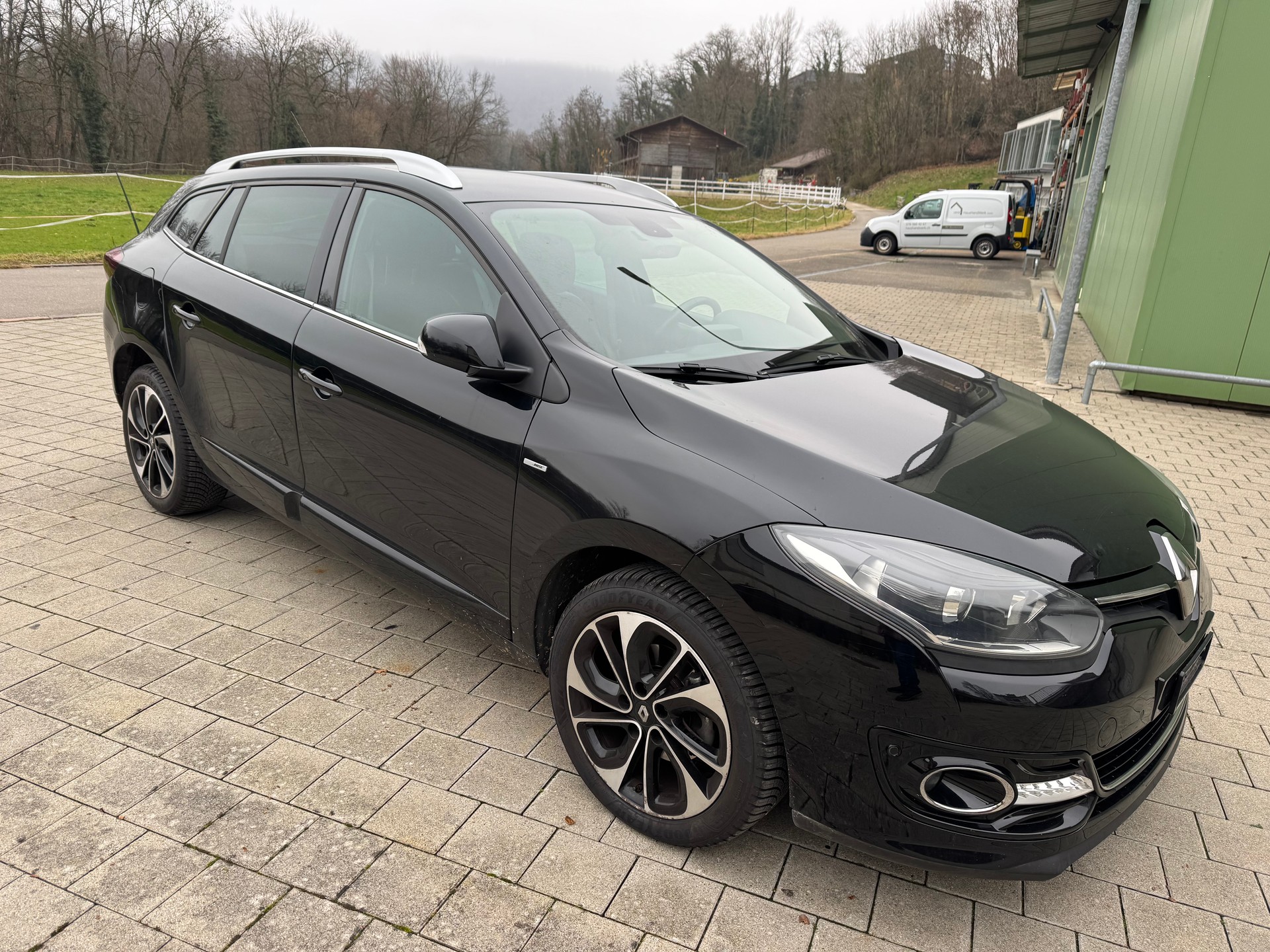 RENAULT Mégane Grandtour 1.2 16V Turbo Limited EDC