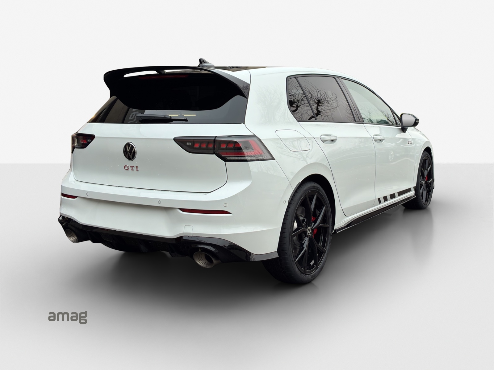 VW Golf 2.0 TSI GTI Clubsport DSG-image-4