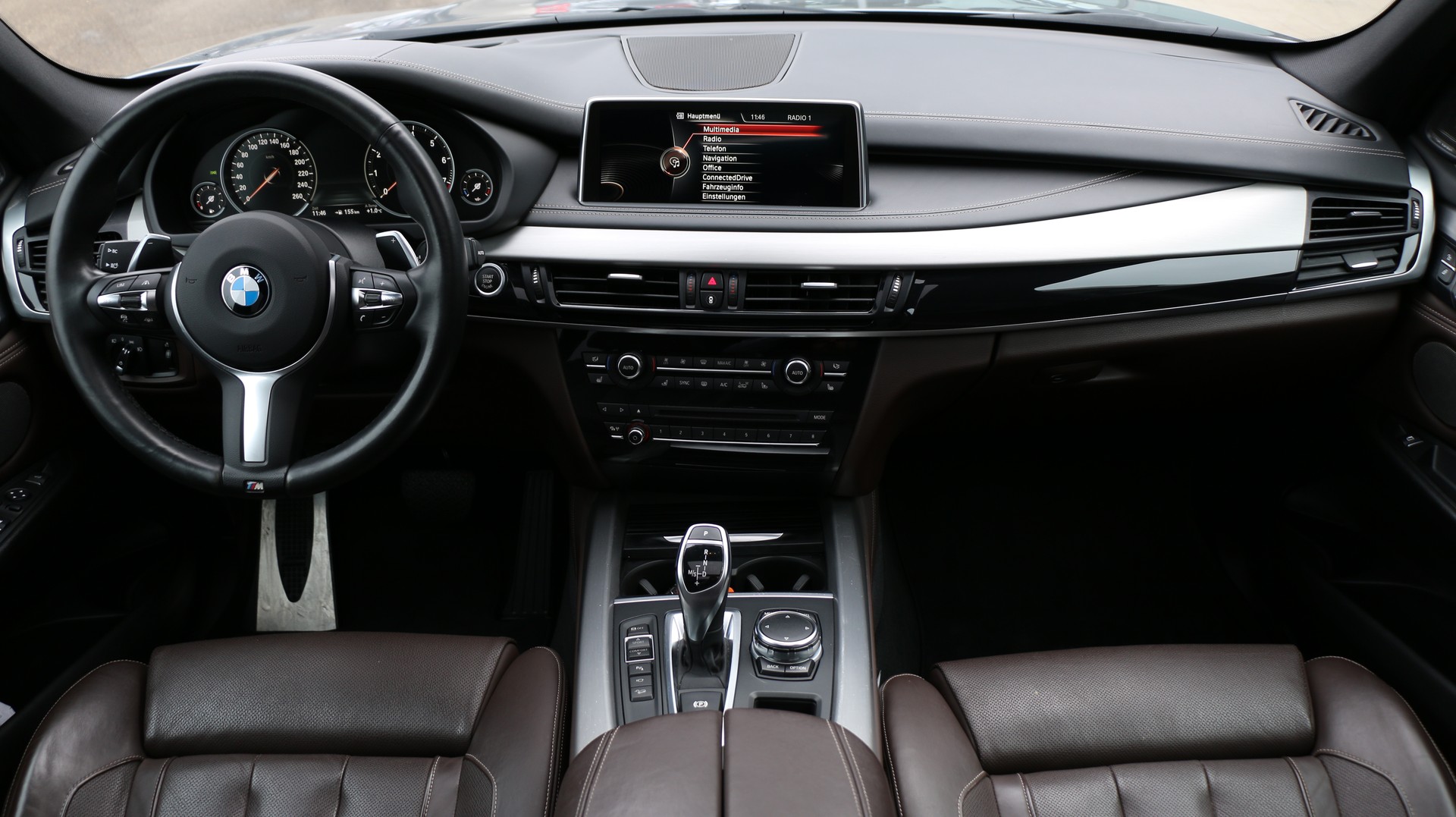 BMW X5 xDrive 50i-image-21