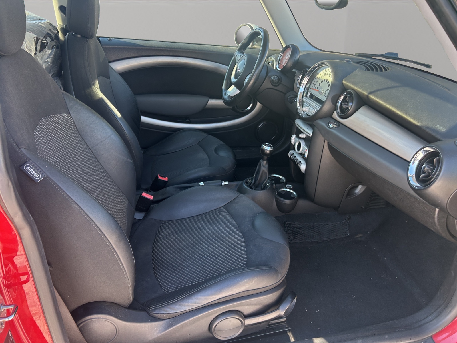 MINI Cooper-image-9