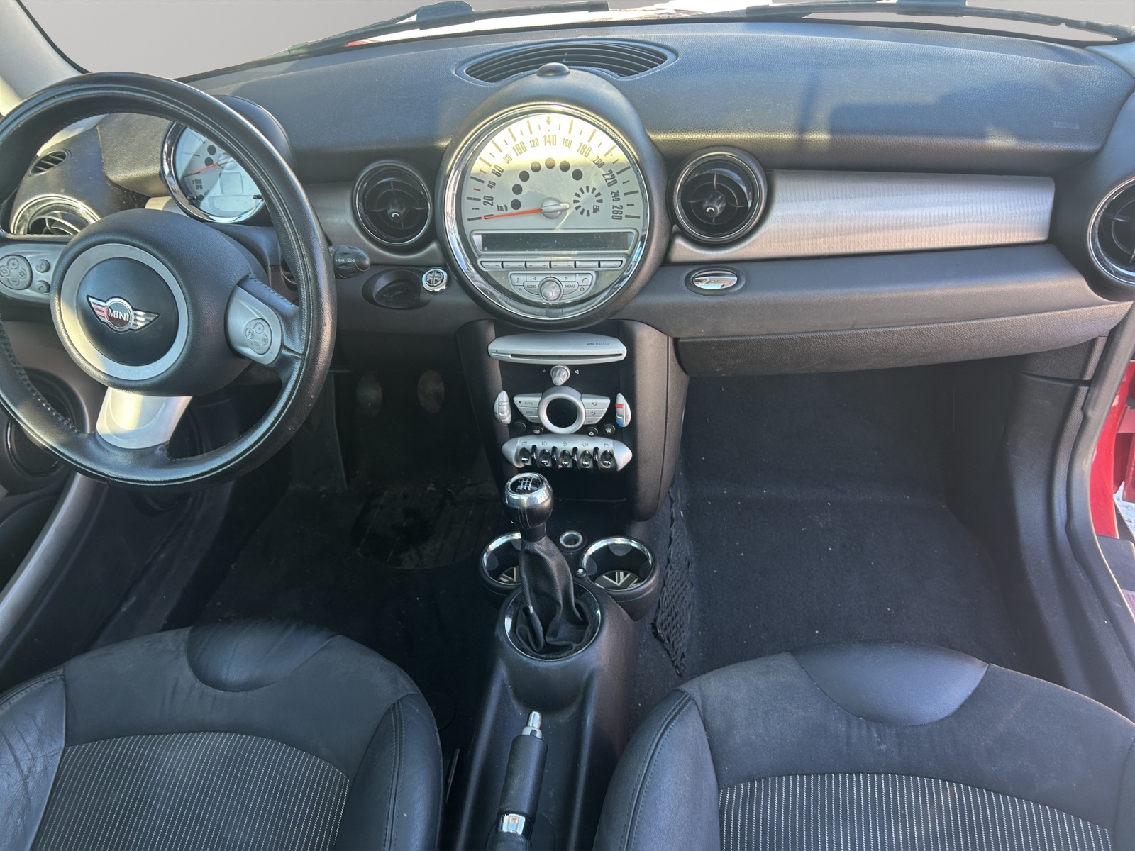 MINI Cooper-image-10
