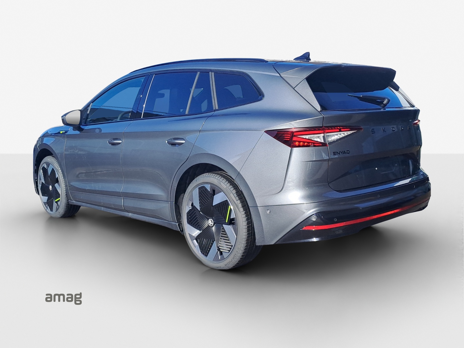 SKODA Enyaq 4x4 RS-image-2