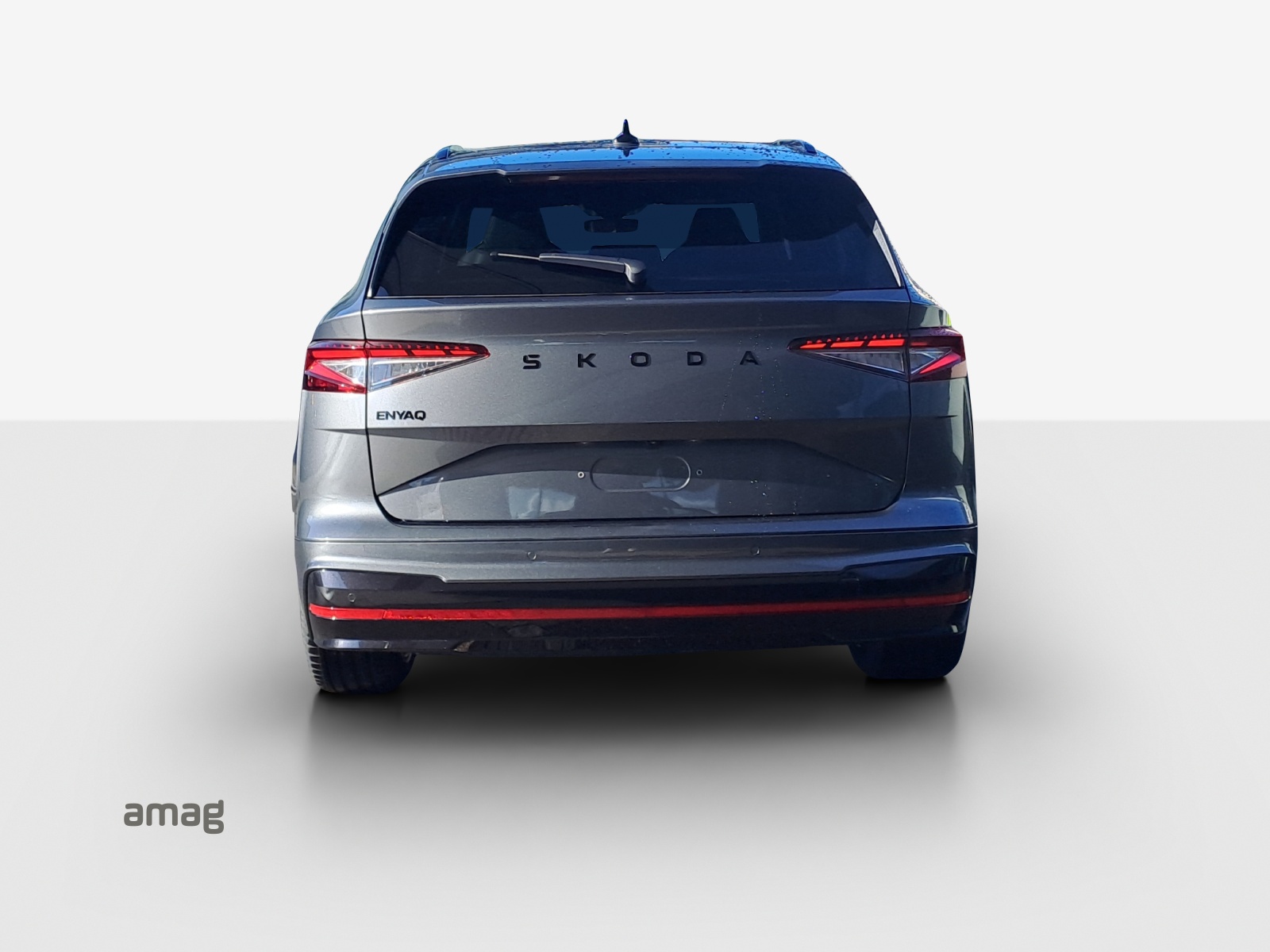SKODA Enyaq 4x4 RS-image-3