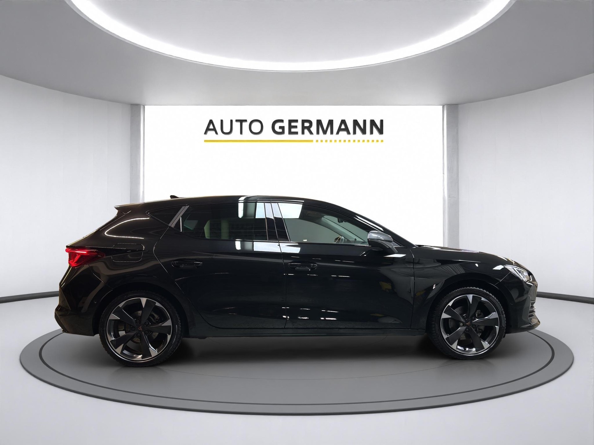 CUPRA Leon 1.5 eTSI DSG-image-6
