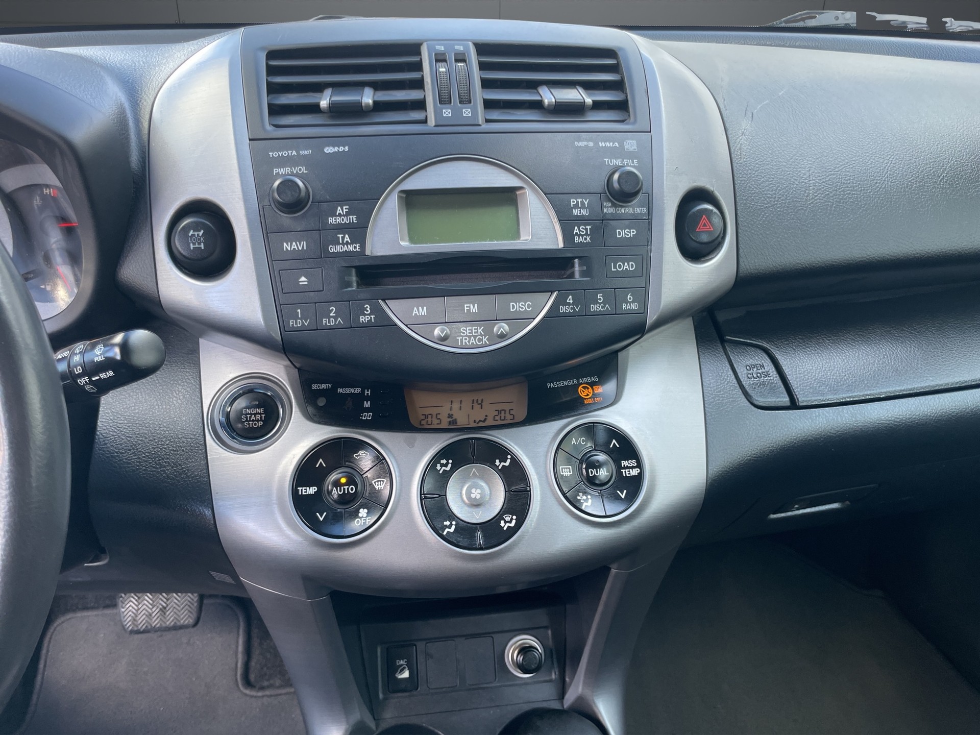 TOYOTA RAV-4 2.0 16V Linea Sol-image-8