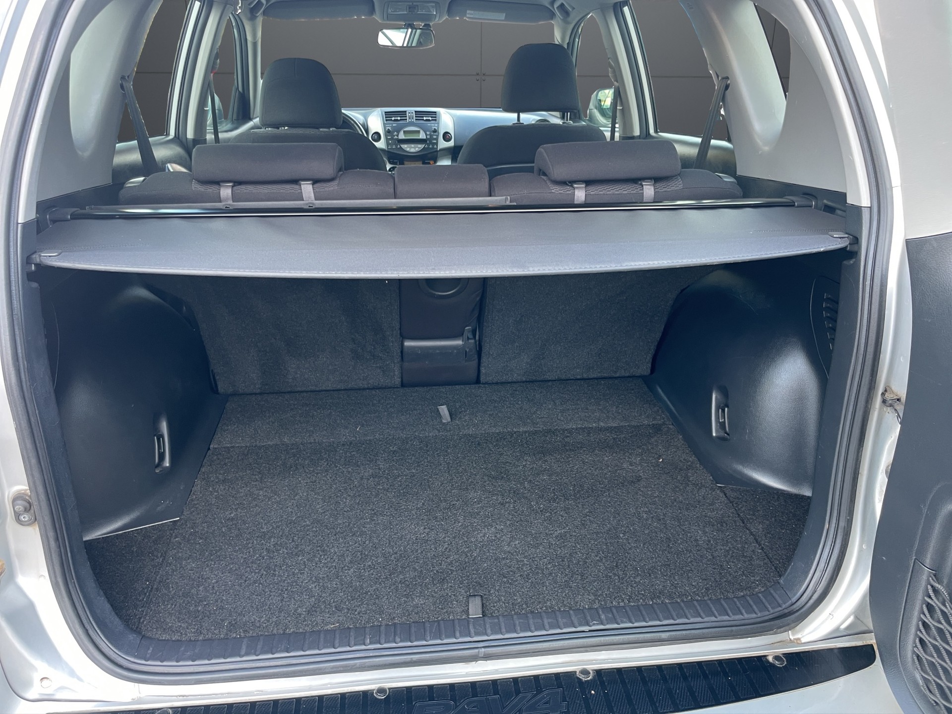 TOYOTA RAV-4 2.0 16V Linea Sol-image-9