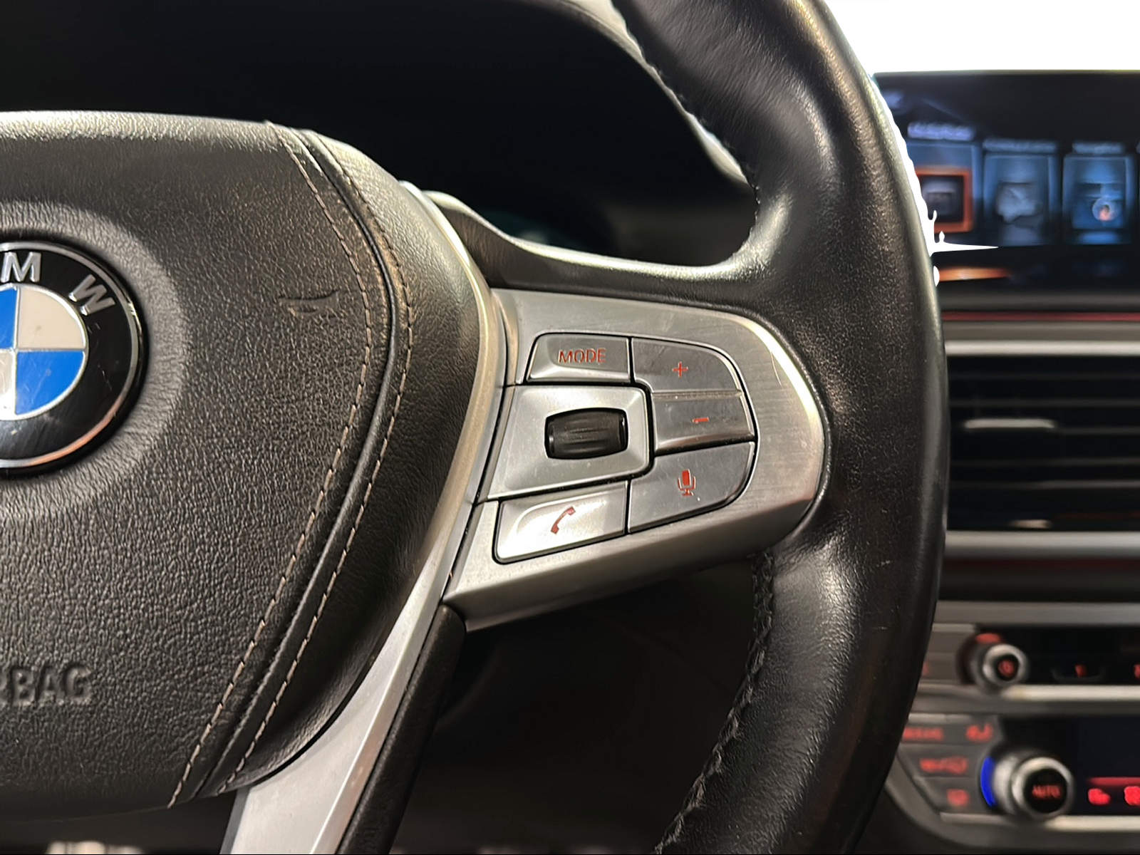 BMW 730Ld xDrive Steptronic-image-25