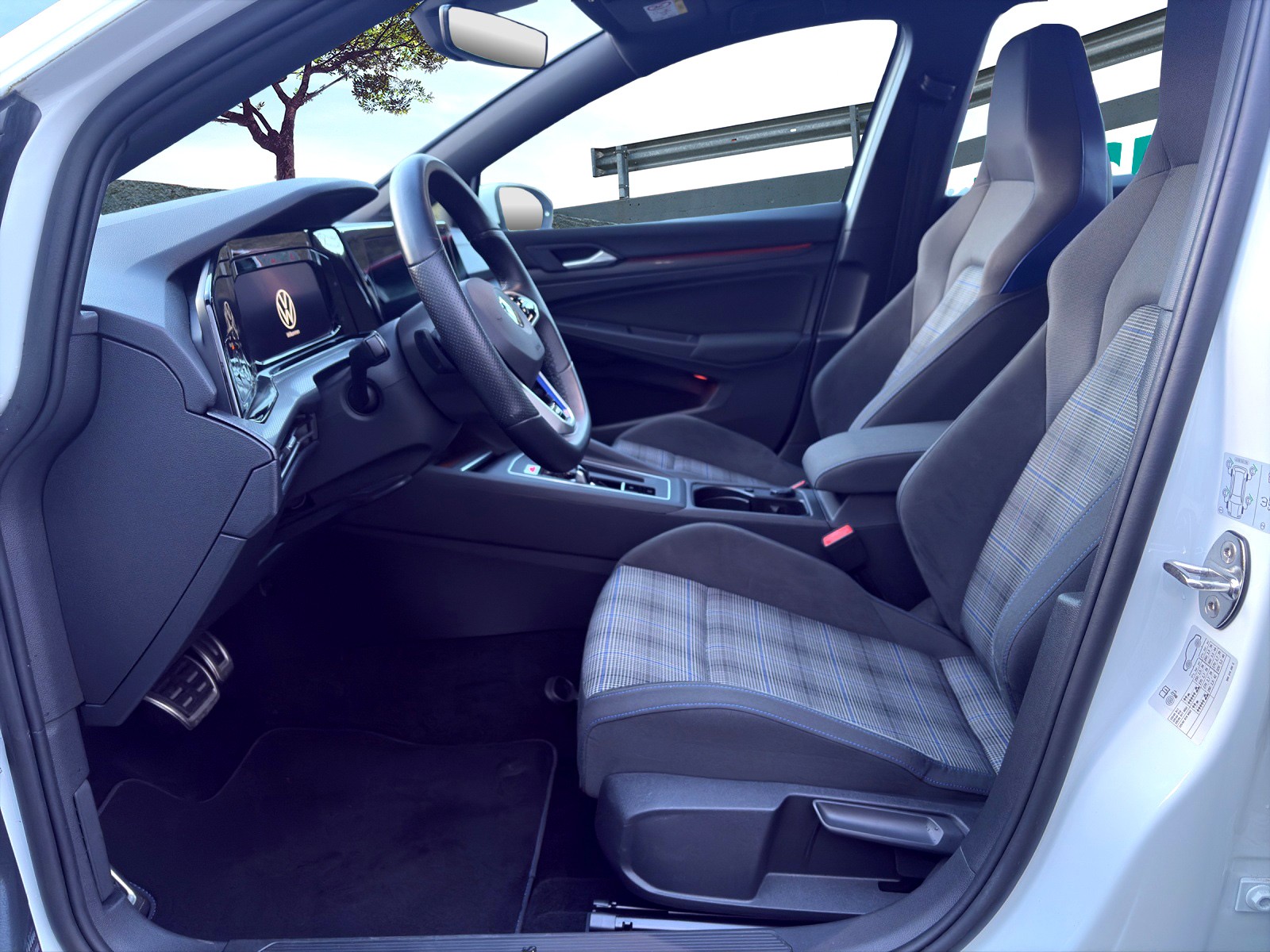 VW Golf 1.4 TSI PHEV GTE-image-6