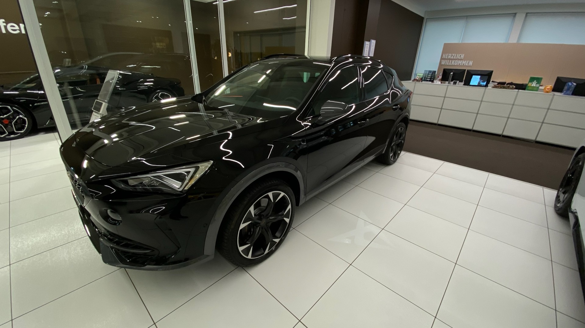 CUPRA Formentor 2.0TSI VZ 4Drive DSG-image-0