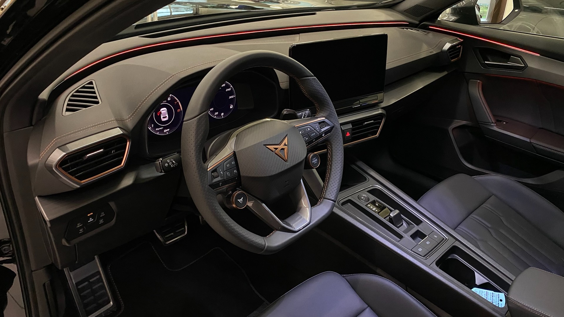 CUPRA Formentor 2.0TSI VZ 4Drive DSG-image-3