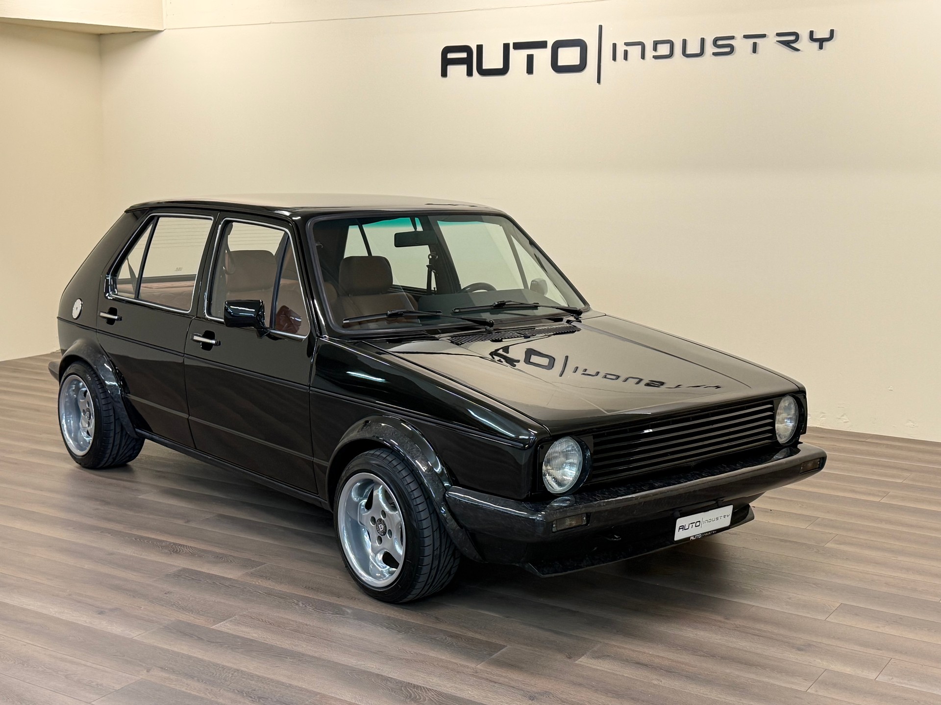 VW Golf 1500 GL (GLS)-image-5