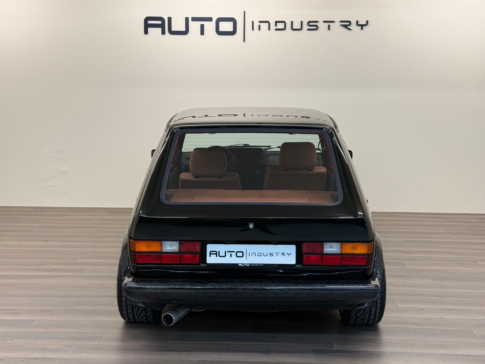 VW Golf 1500 GL (GLS)-image-8