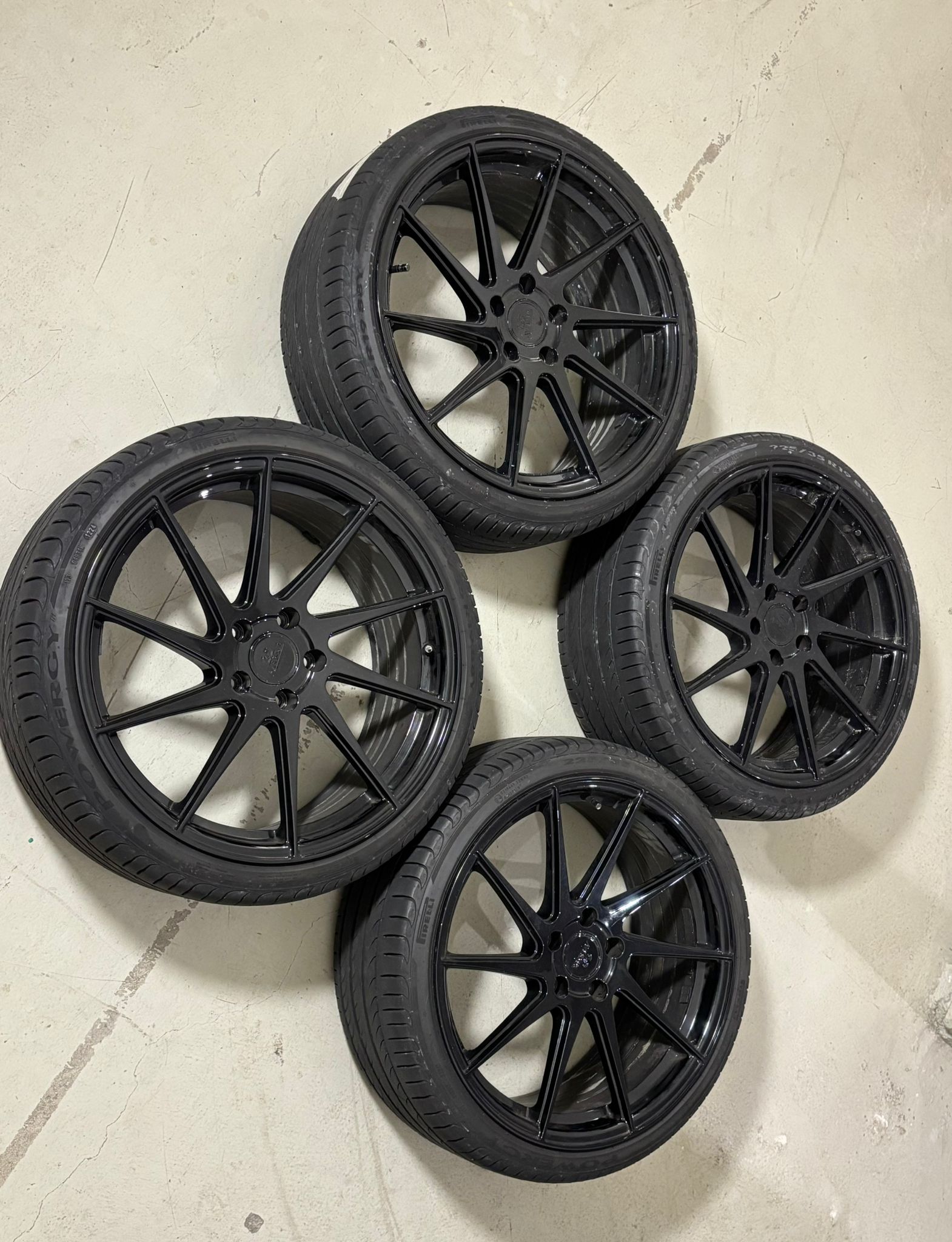 VW Golf 2.0 TSI R 4Motion DSG-image-13