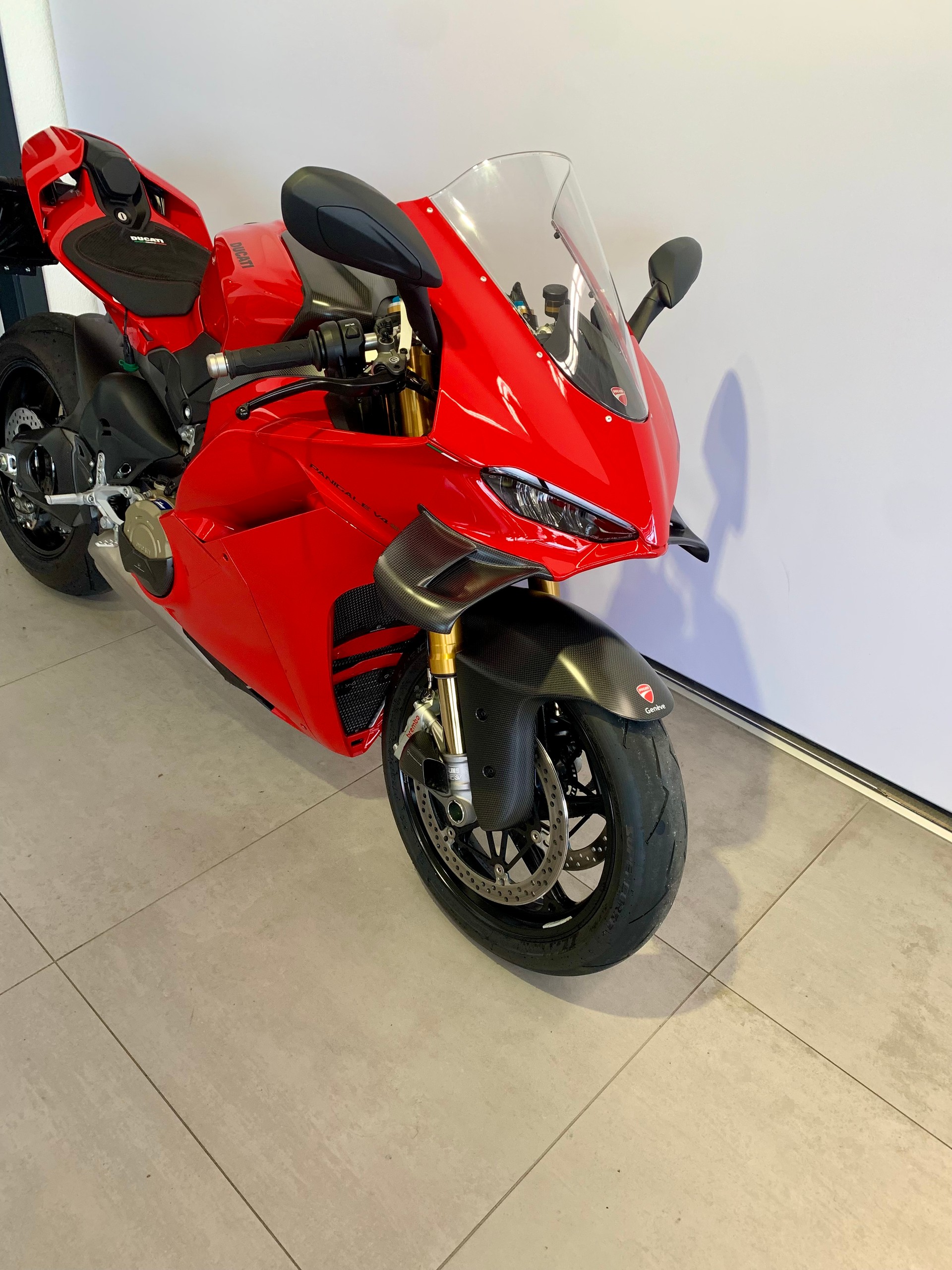 DUCATI Panigale V4 S-showroom-element-3