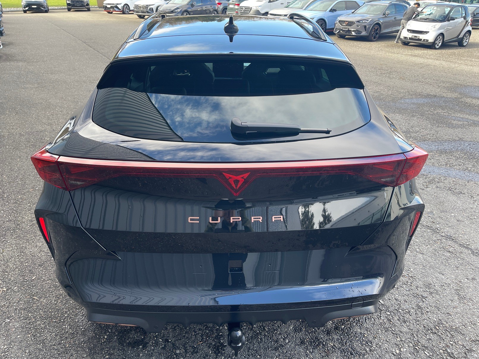 CUPRA Formentor 1.5 e-HYBRID pHEV Prime Edition VZ DSG-image-3