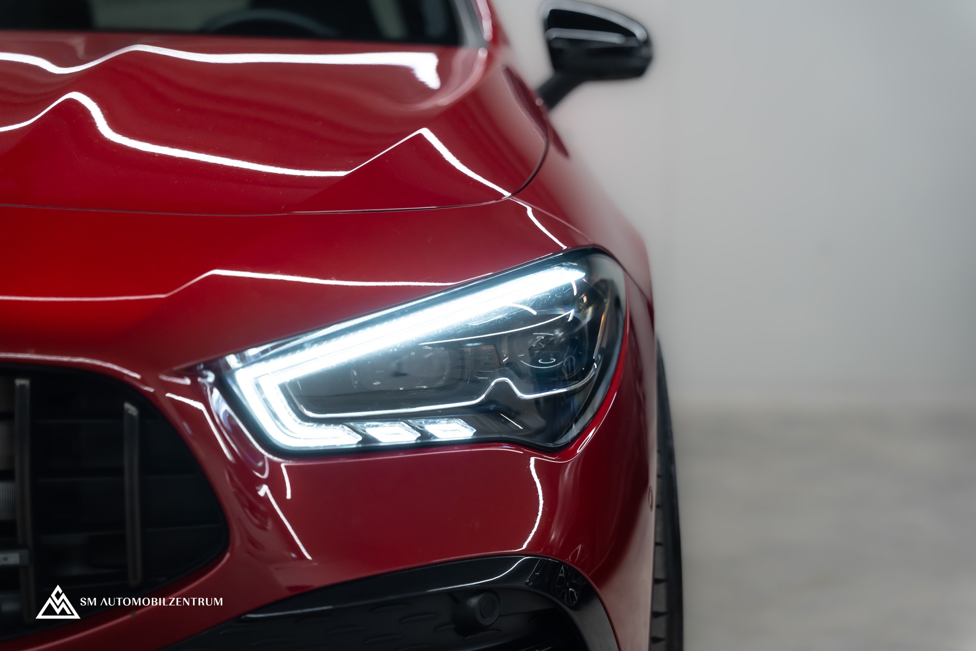 MERCEDES-BENZ CLA 35 AMG 4matic / Head-Up / 360° / Panorama-image-2