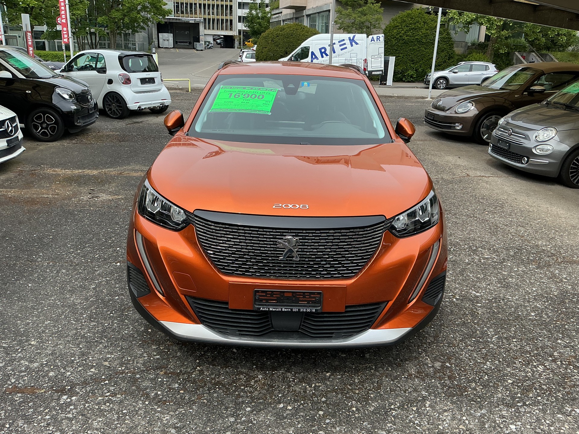 PEUGEOT 2008 1.2 PureTech Active Business EAT8-image-0