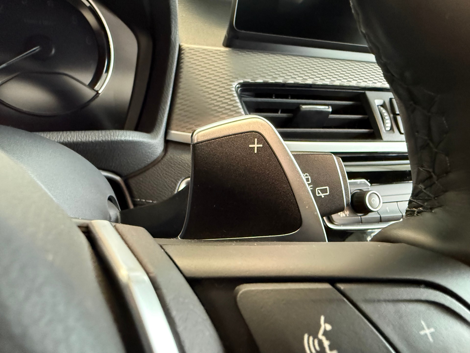 BMW X2 M35i Steptronic-image-8