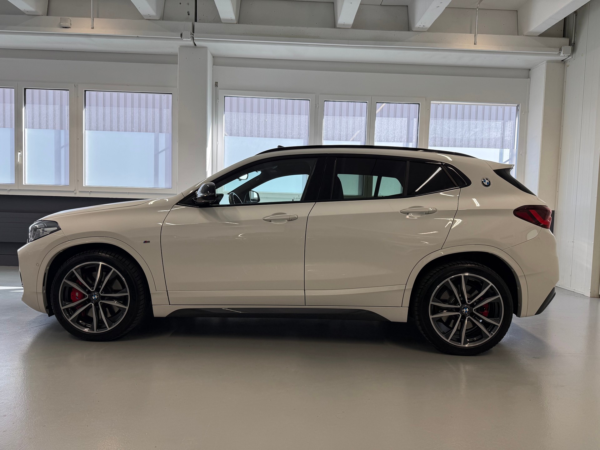BMW X2 M35i Steptronic-image-2