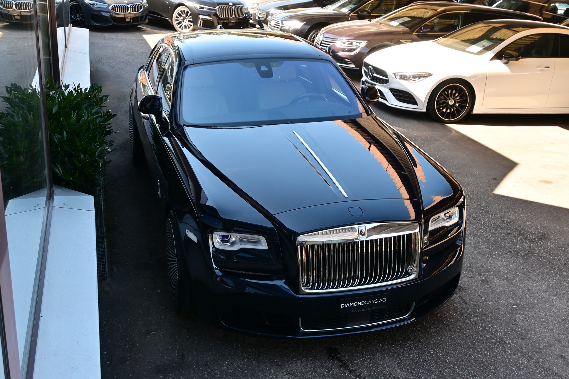 ROLLS-ROYCE Ghost 6.6 V12 *Facelift*-image-3