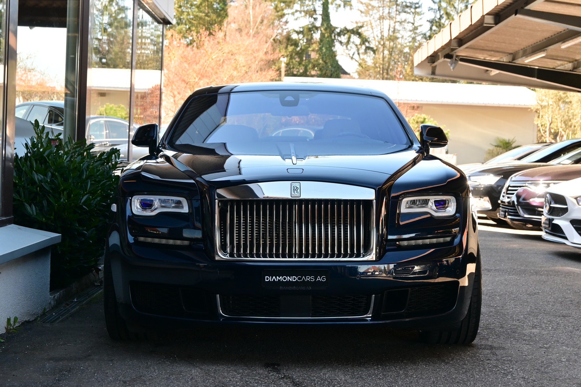ROLLS-ROYCE Ghost 6.6 V12 *Facelift*-showroom-element-1
