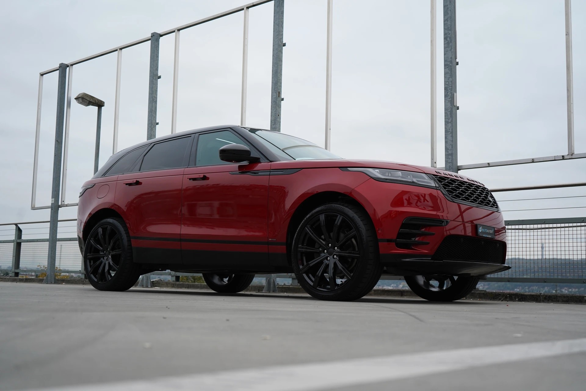 LAND ROVER RANGE ROVER VELAR R-DYNAMIC D BLACK 240 HSE AUTOMATIC l 240 PS-image-6