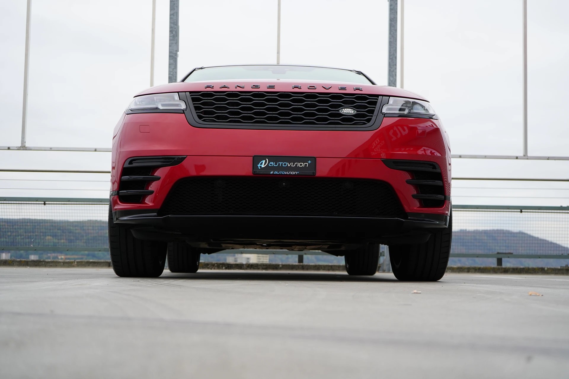 LAND ROVER RANGE ROVER VELAR R-DYNAMIC D BLACK 240 HSE AUTOMATIC l 240 PS-image-13