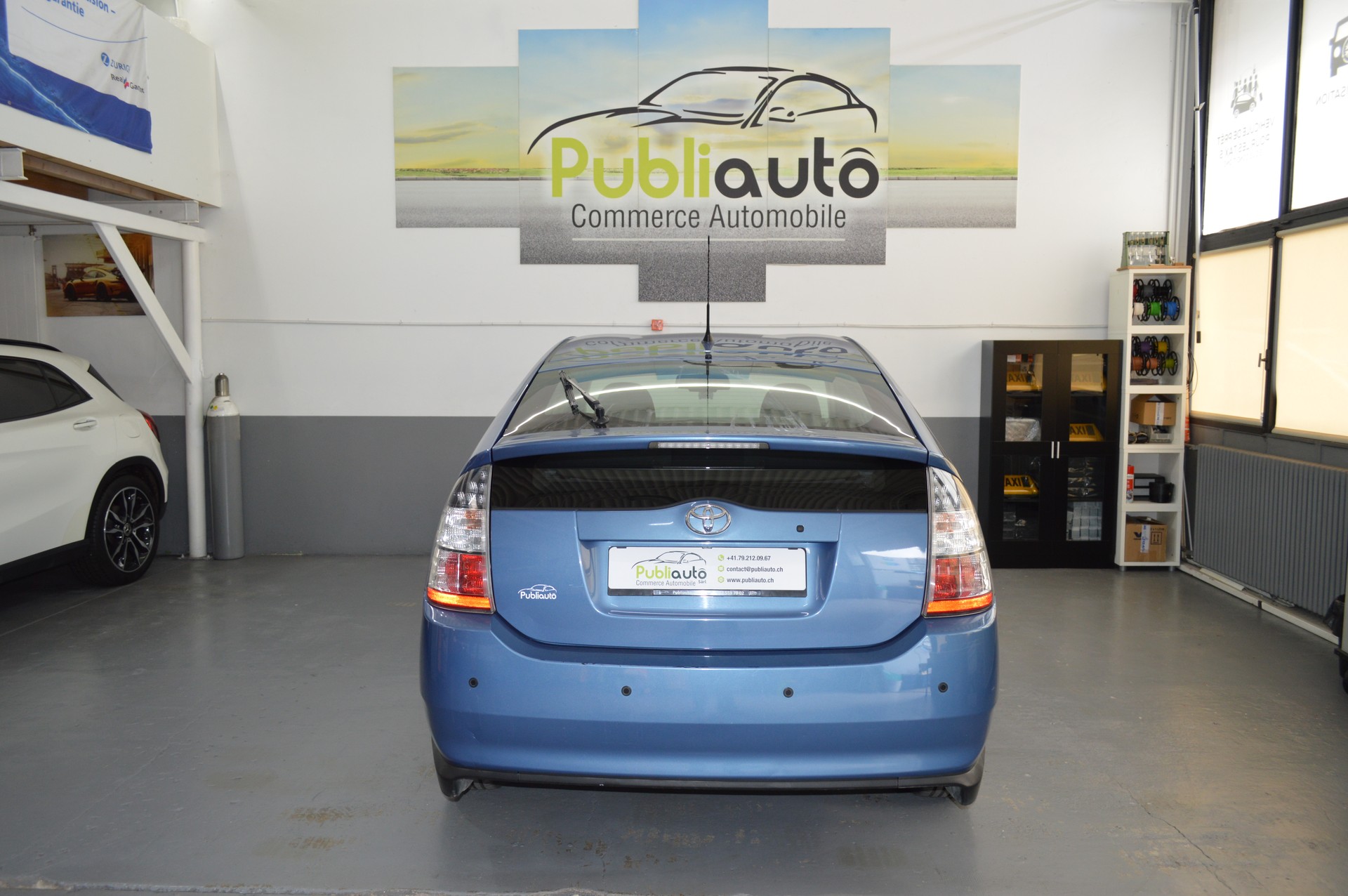 TOYOTA Prius 1.5 16V Hybrid-image-4