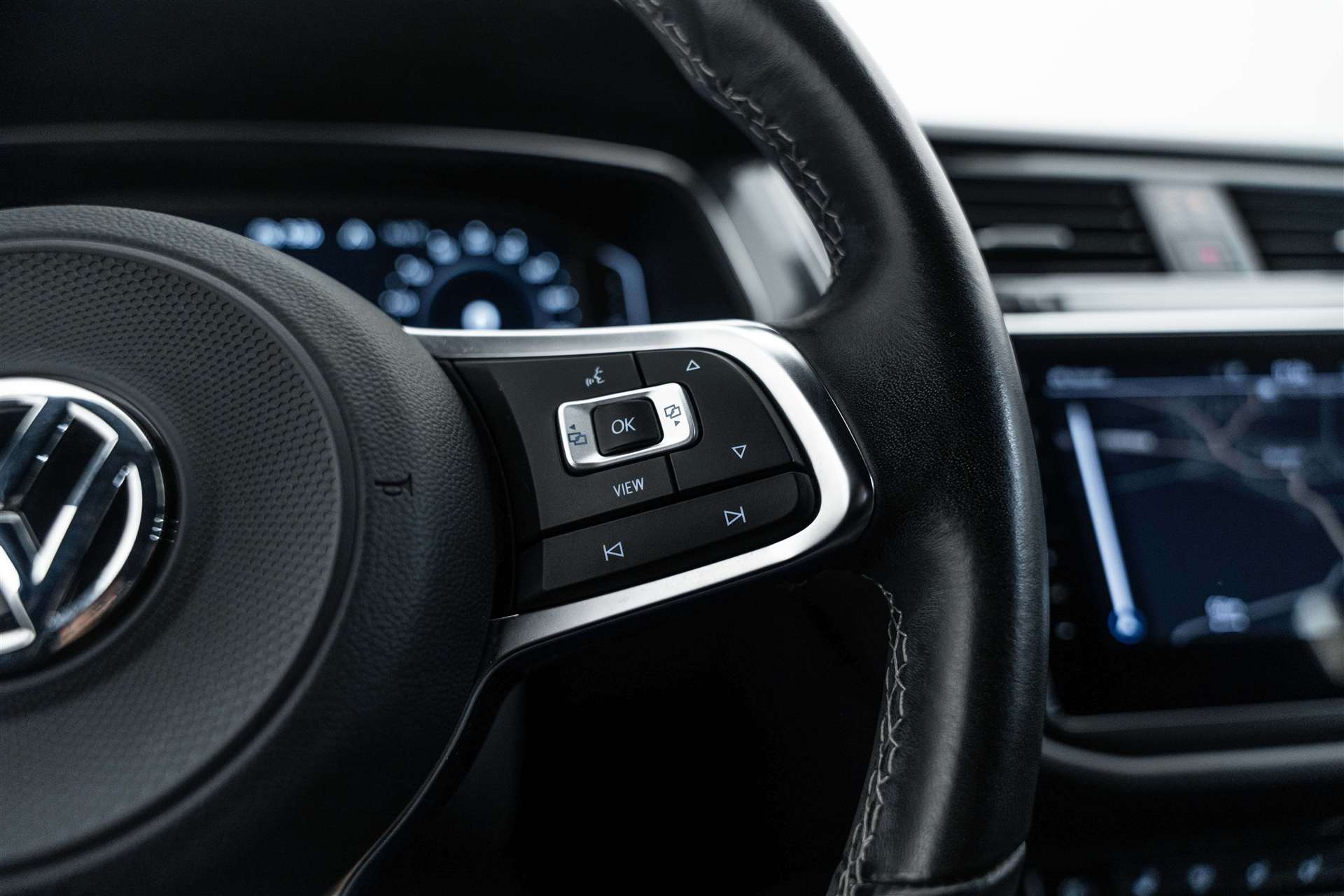 VW Tiguan Allspace 2.0 TDI SCR Highline 4MotionDSG-image-17