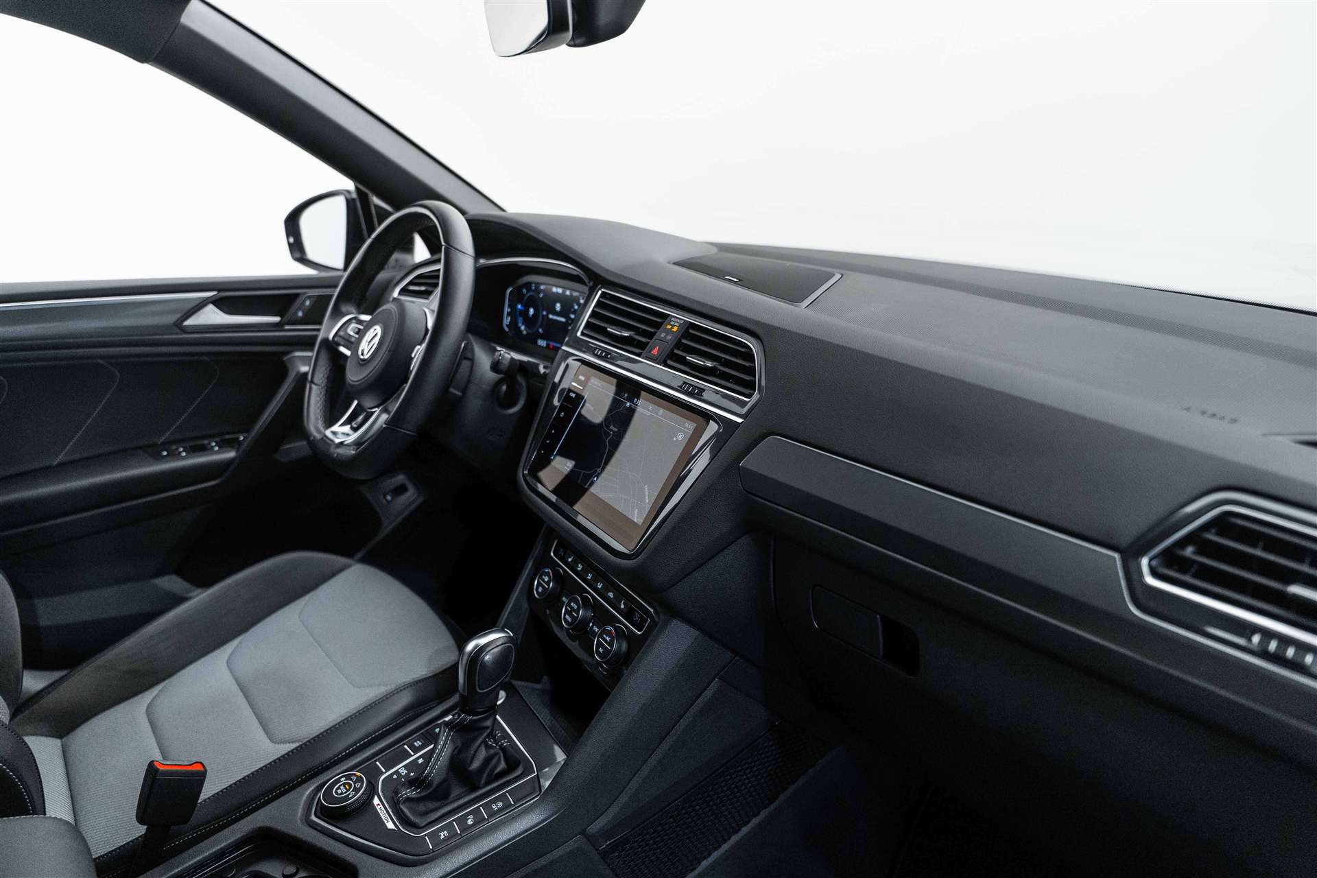 VW Tiguan Allspace 2.0 TDI SCR Highline 4MotionDSG-image-11