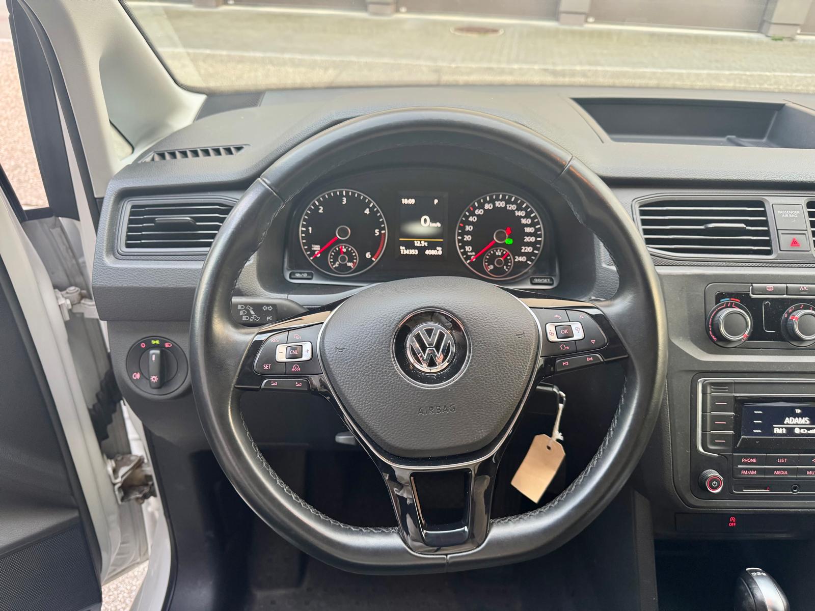 VW Caddy Maxi 2.0 TDI BlueMotion Technology DSG *mit MFK & AHK*-image-7