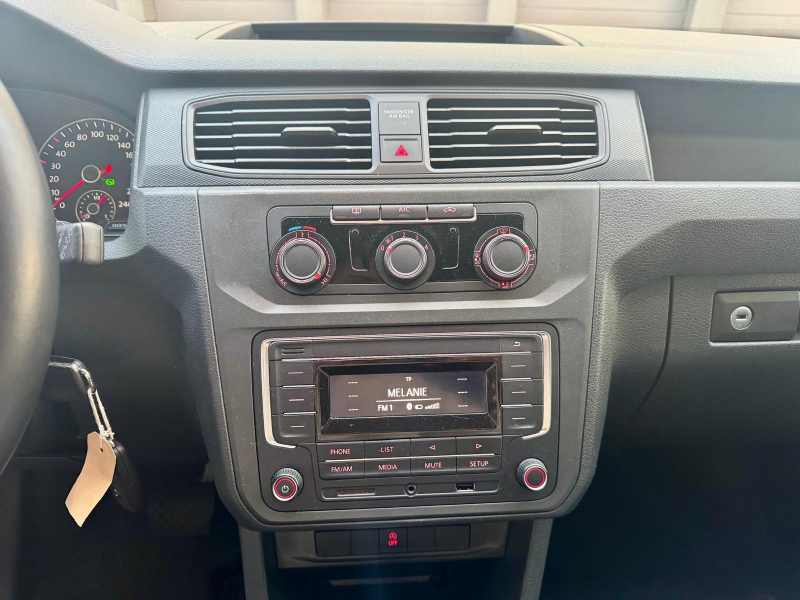 VW Caddy Maxi 2.0 TDI BlueMotion Technology DSG *mit MFK & AHK*-image-8