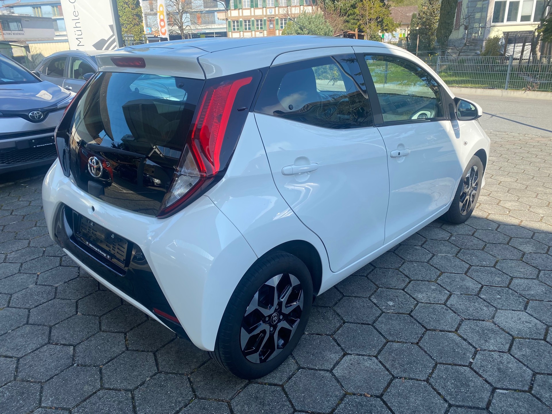 TOYOTA Aygo 1.0 VVT-i Trend-showroom-element-2