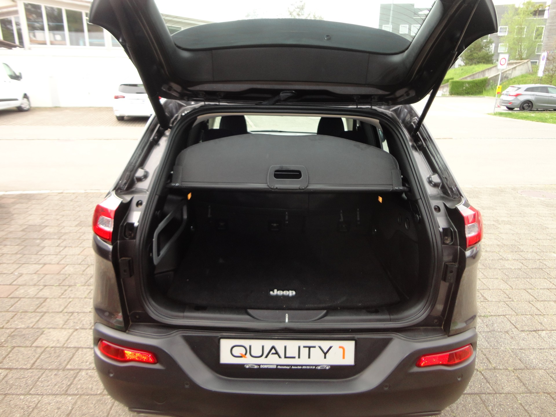JEEP Cherokee 2.2TD Longitude AWD 9ATX-image-10