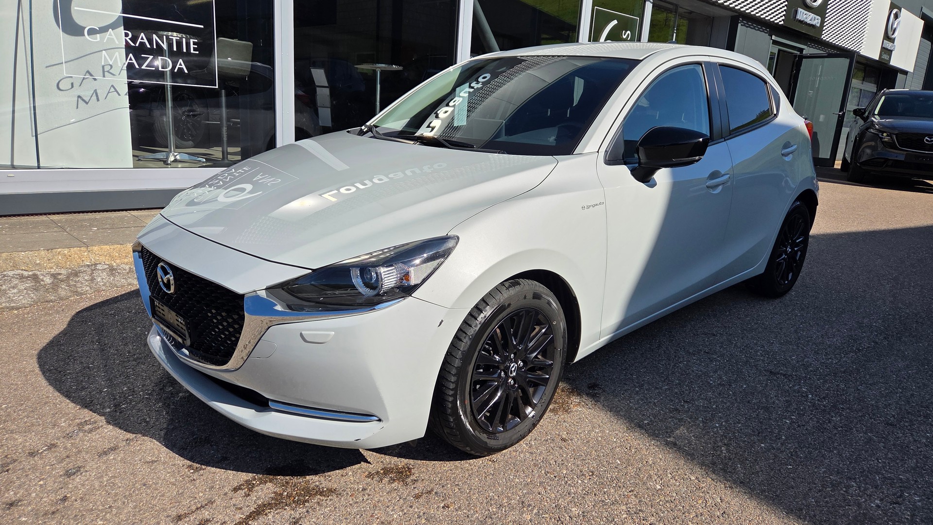 MAZDA 2 SKYACTIV-G 90 Homura Automat-image-1