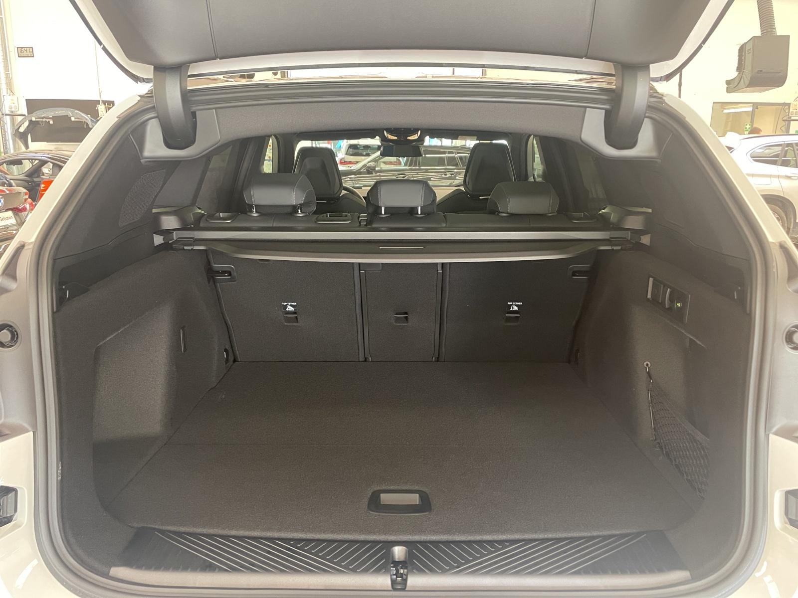 BMW X3 M50i M Sport Pro-image-16