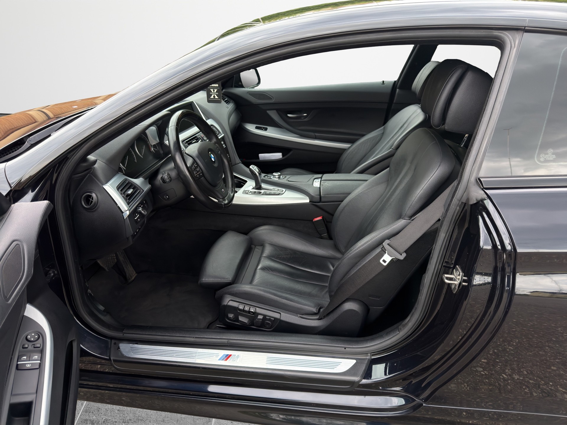 BMW 640d Coupé M-Paket xDrive-image-8
