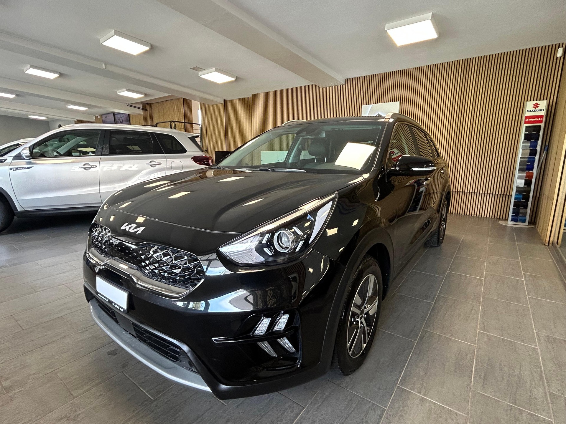 KIA Niro 1.6 GDi Hybrid Power-image-3