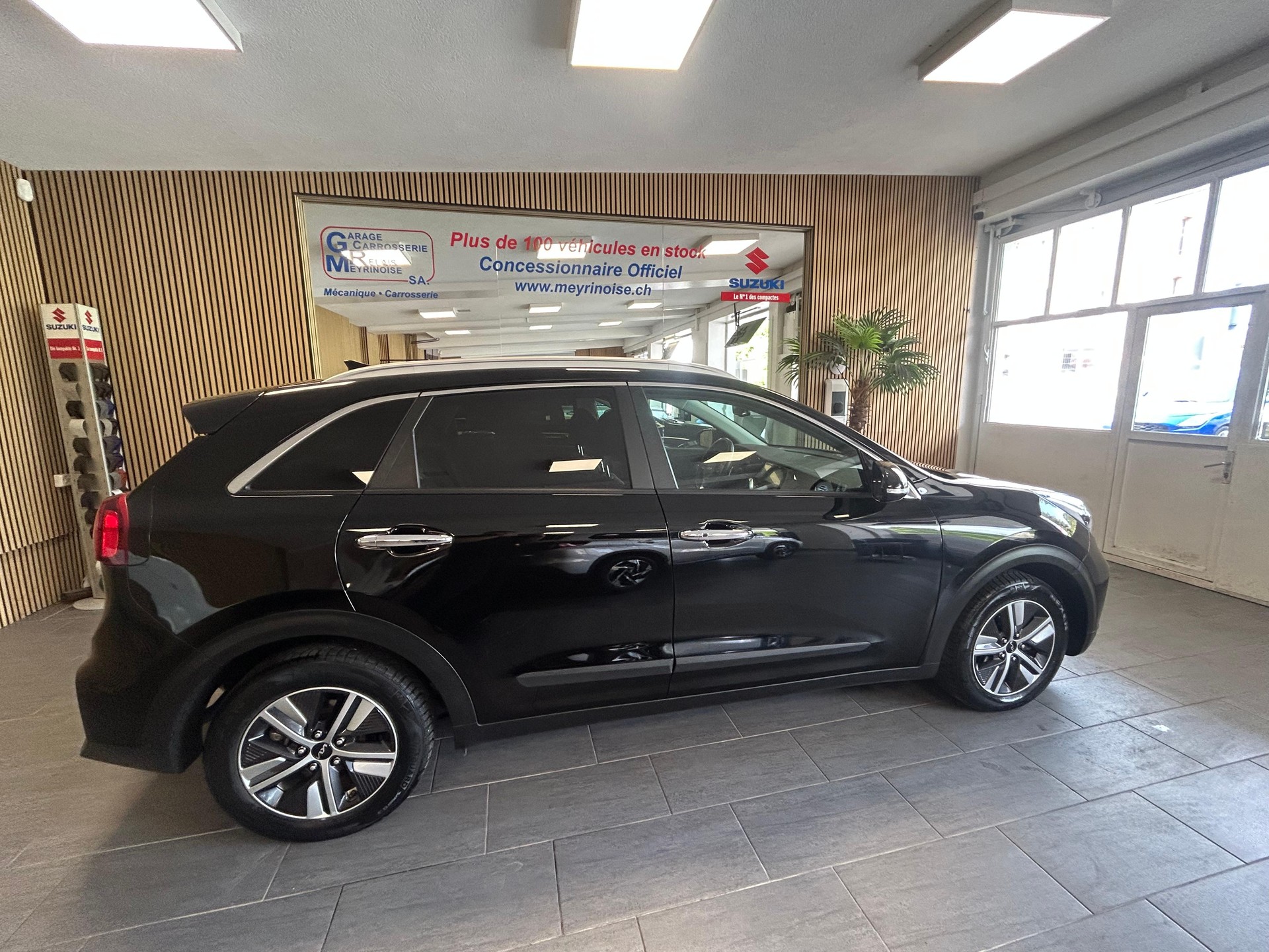 KIA Niro 1.6 GDi Hybrid Power-image-0