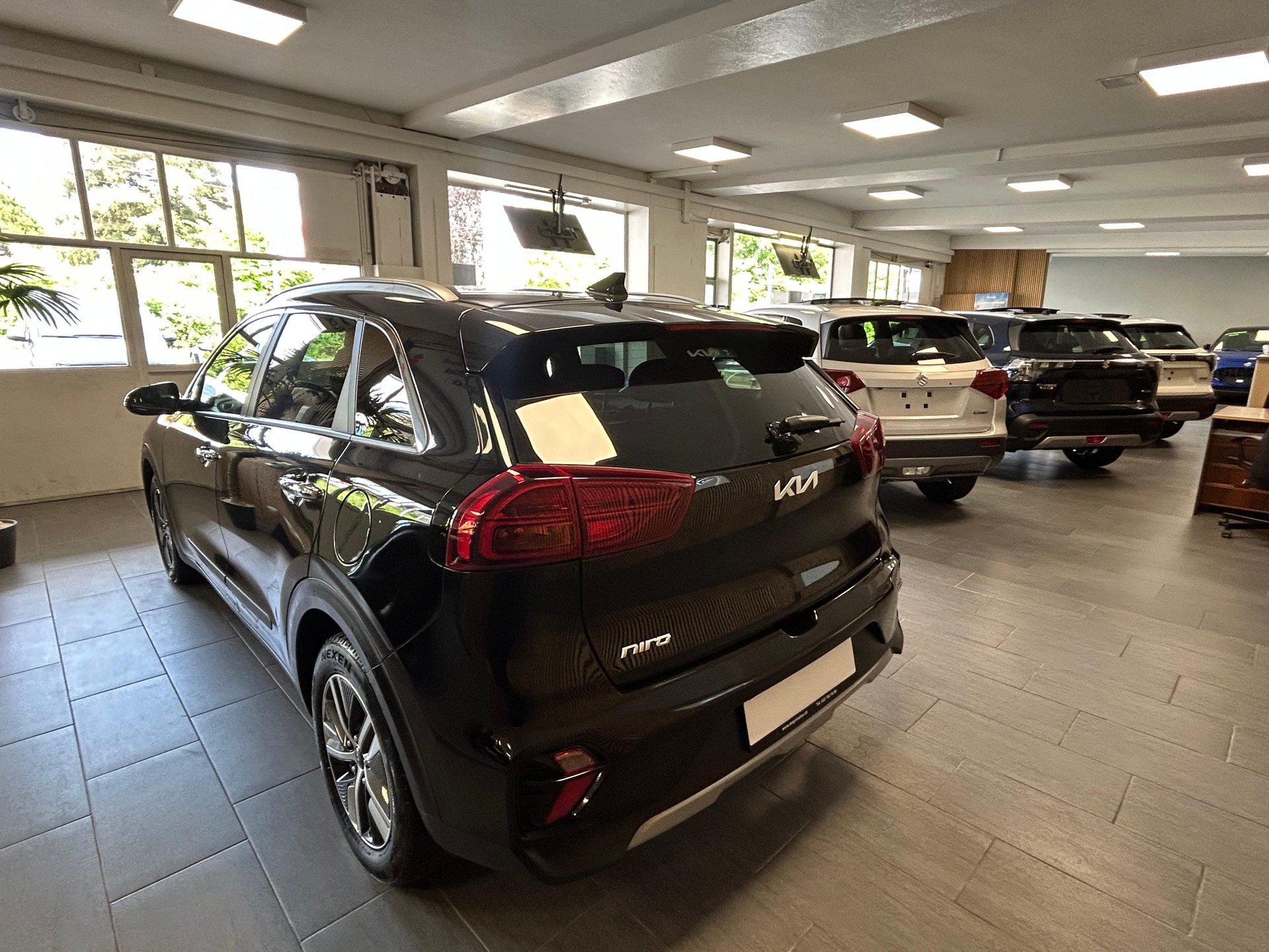 KIA Niro 1.6 GDi Hybrid Power-image-4