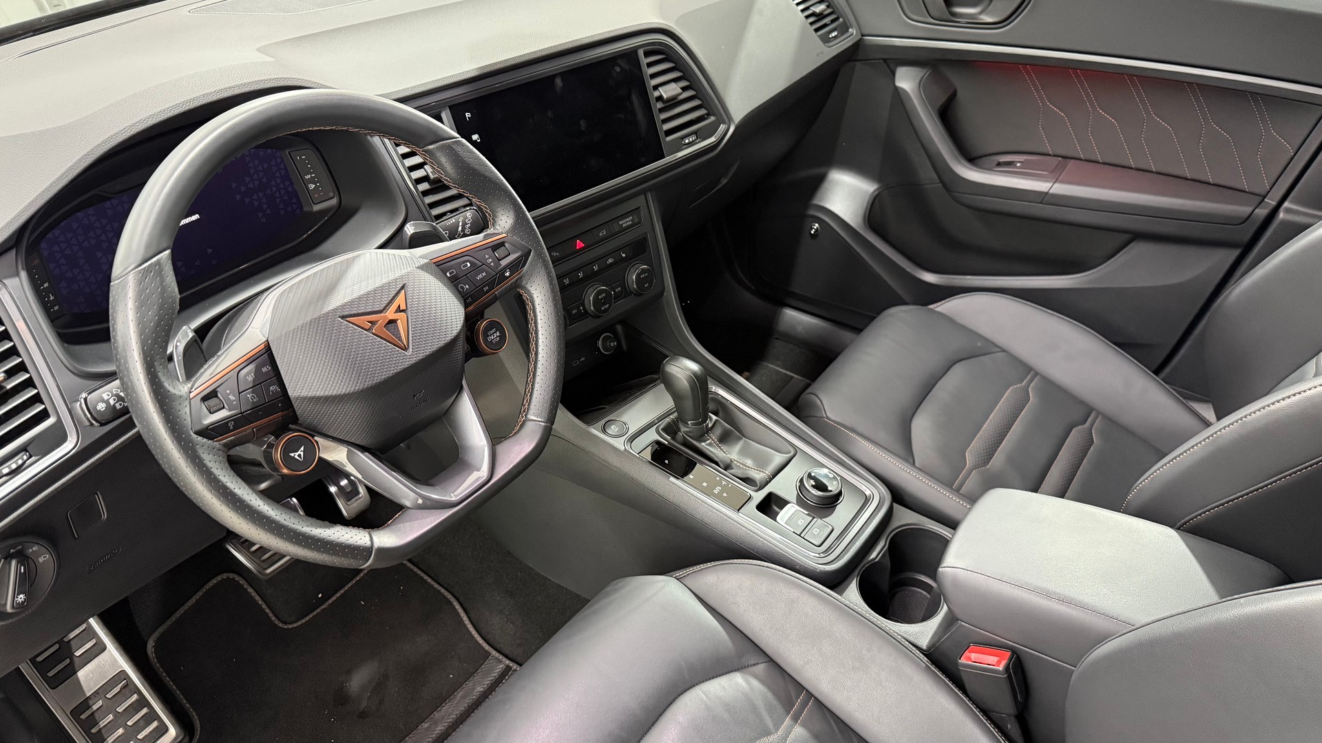 CUPRA Ateca 2.0TSI 4Drive DSG-image-3