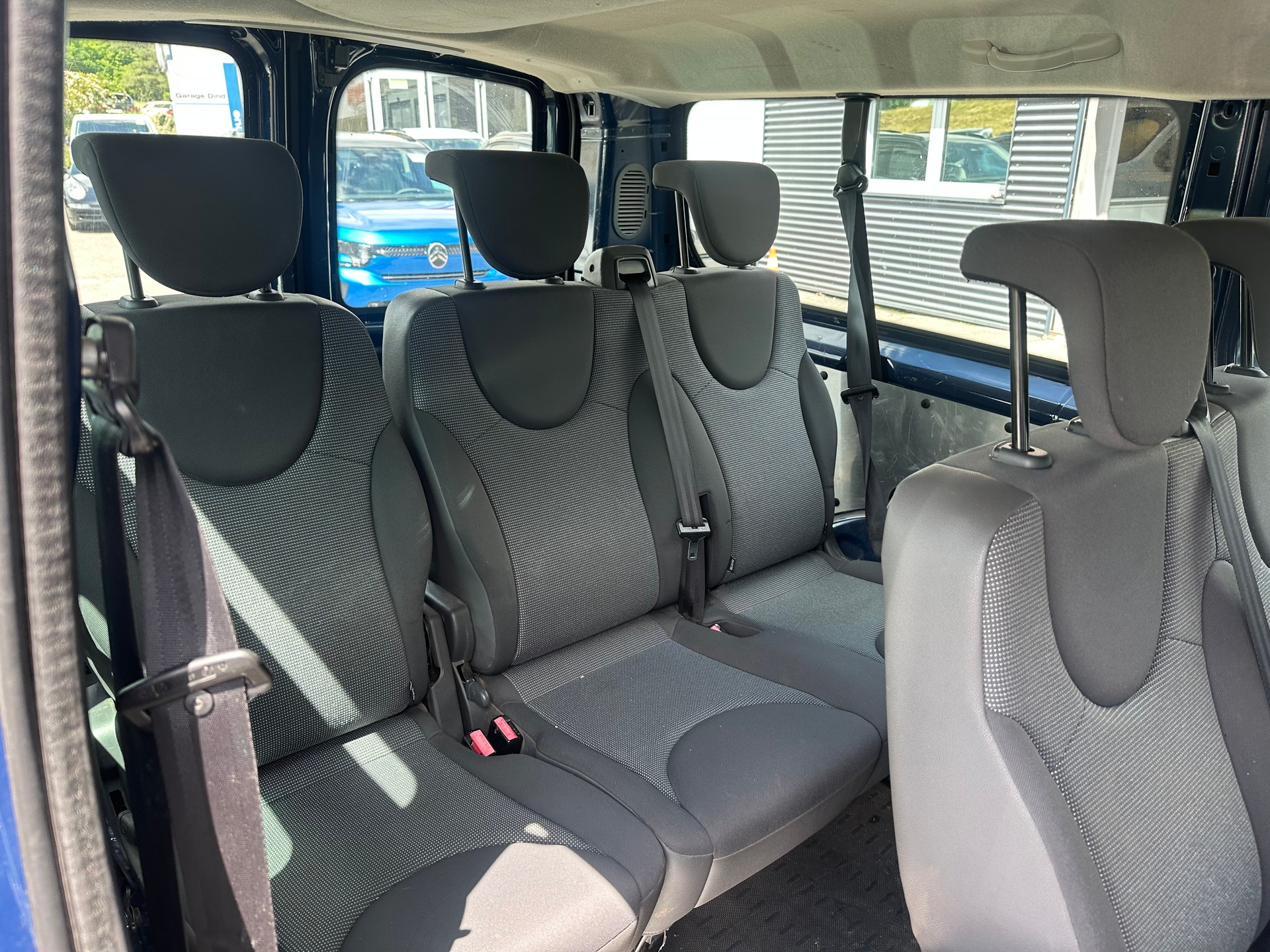 CITROEN Jumpy 2.0 HDi L2H1 Attraction-image-5