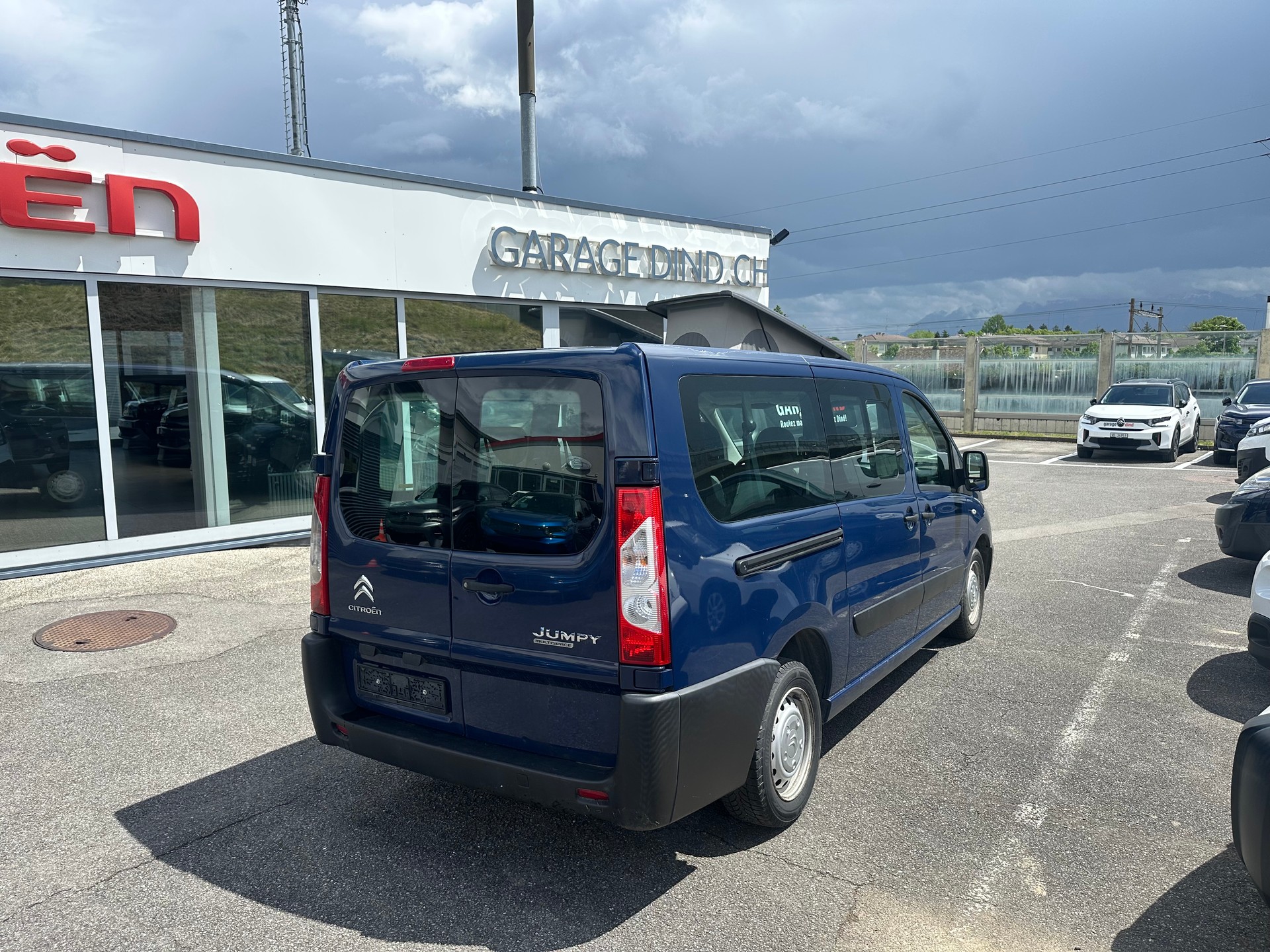 CITROEN Jumpy 2.0 HDi L2H1 Attraction-image-2