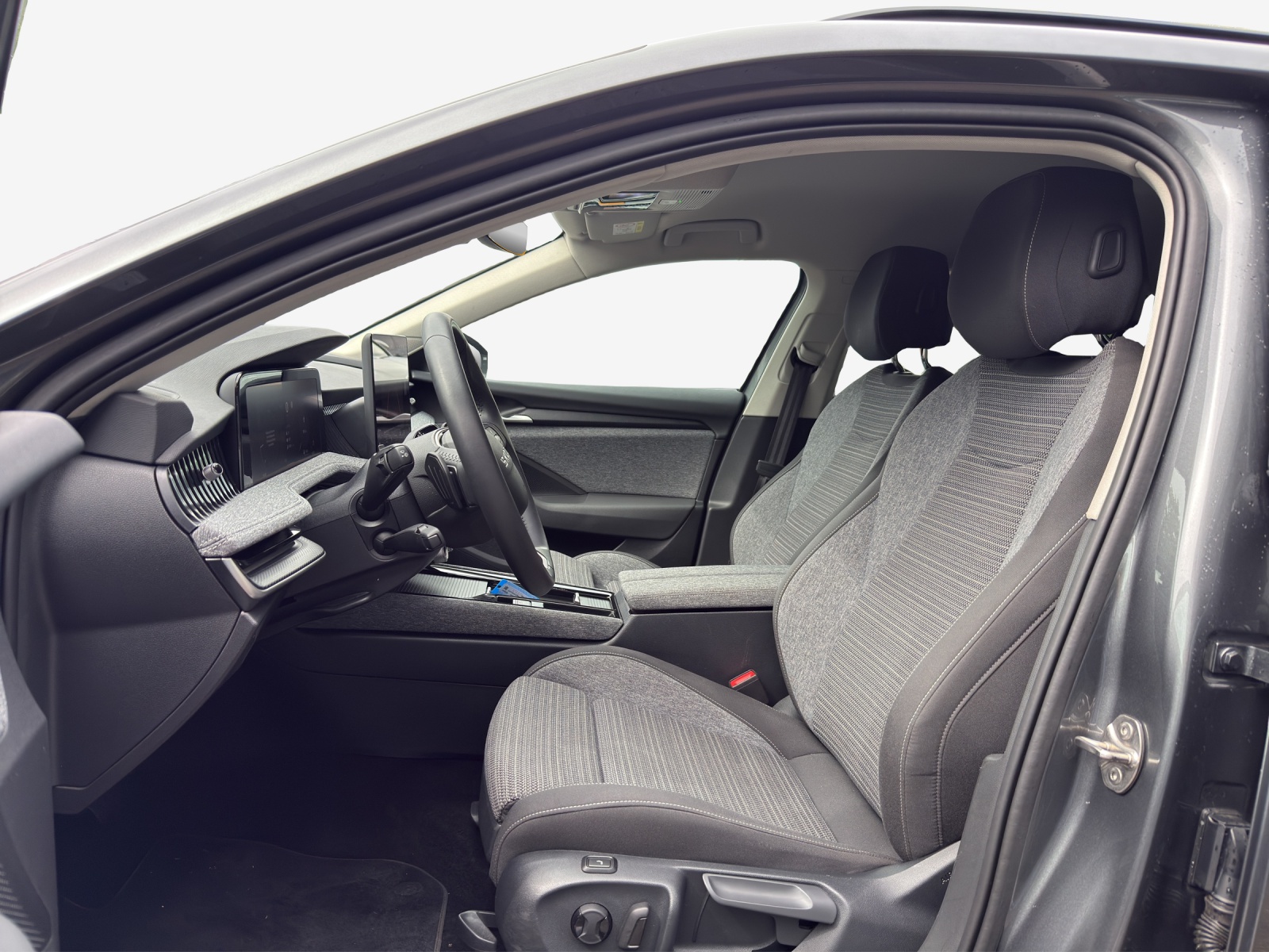 SKODA Superb Combi 2.0 TDi Selection 4x4 DSG-image-7