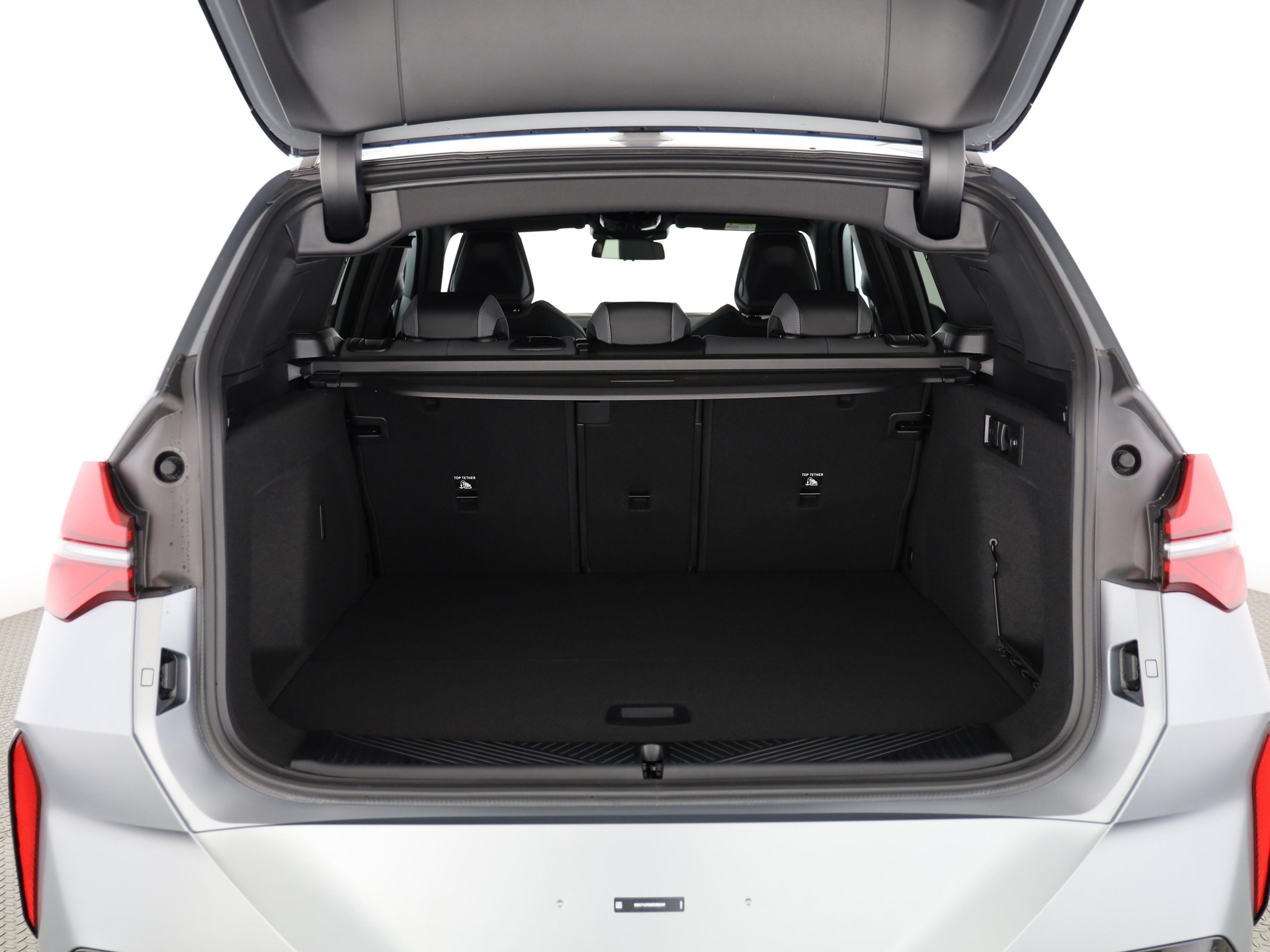 BMW X3 M50i-image-15