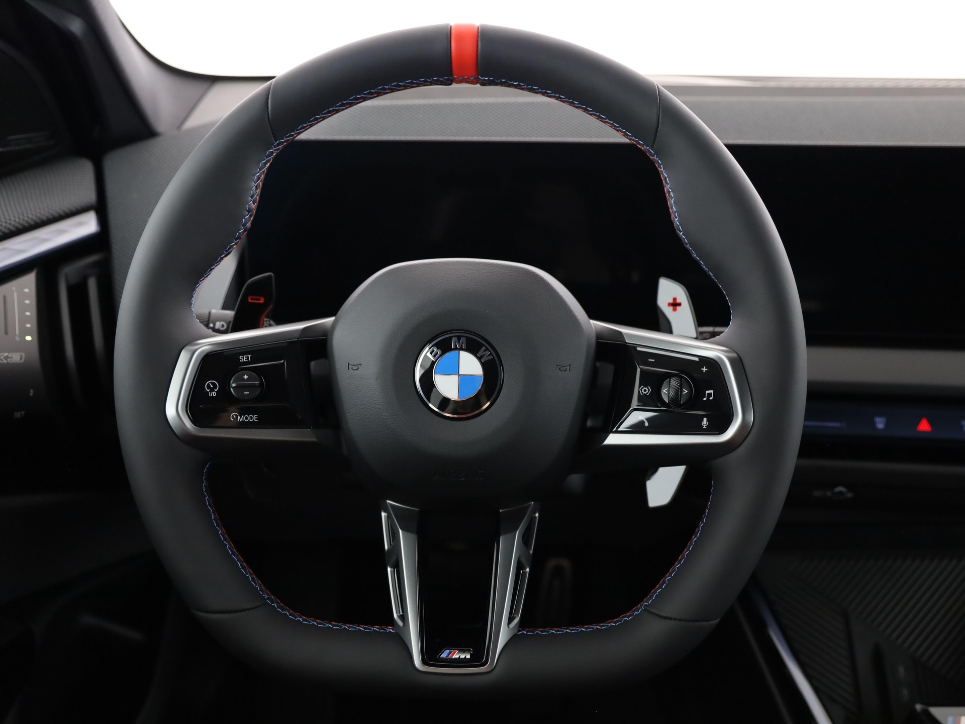 BMW X3 M50i-image-22