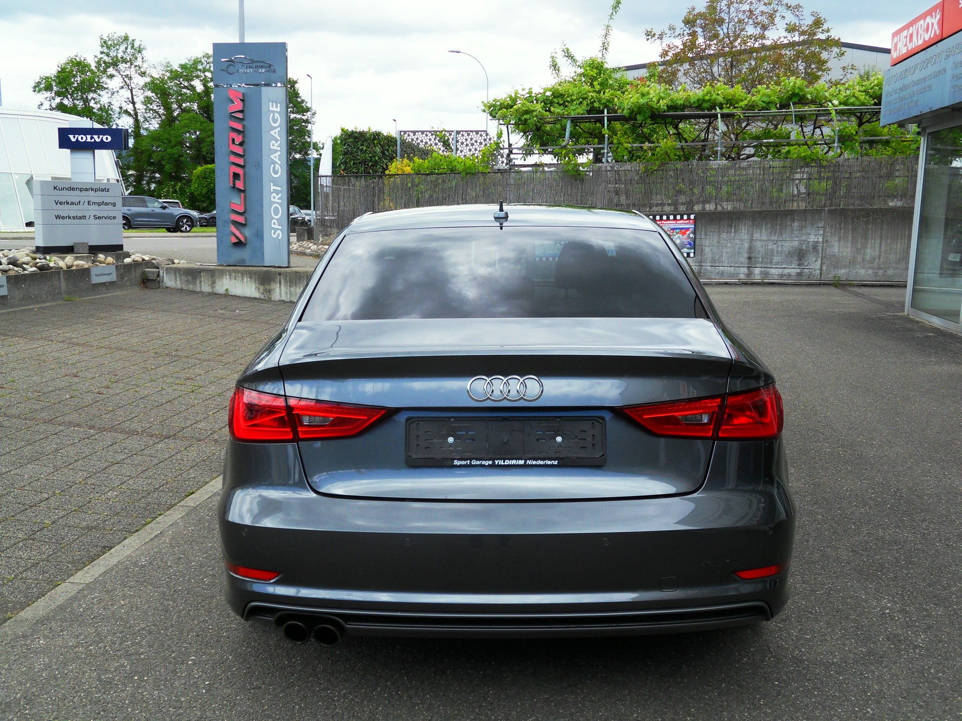 AUDI A3 Limousine 1.4 TFSI Ambiente S-tronic-image-7