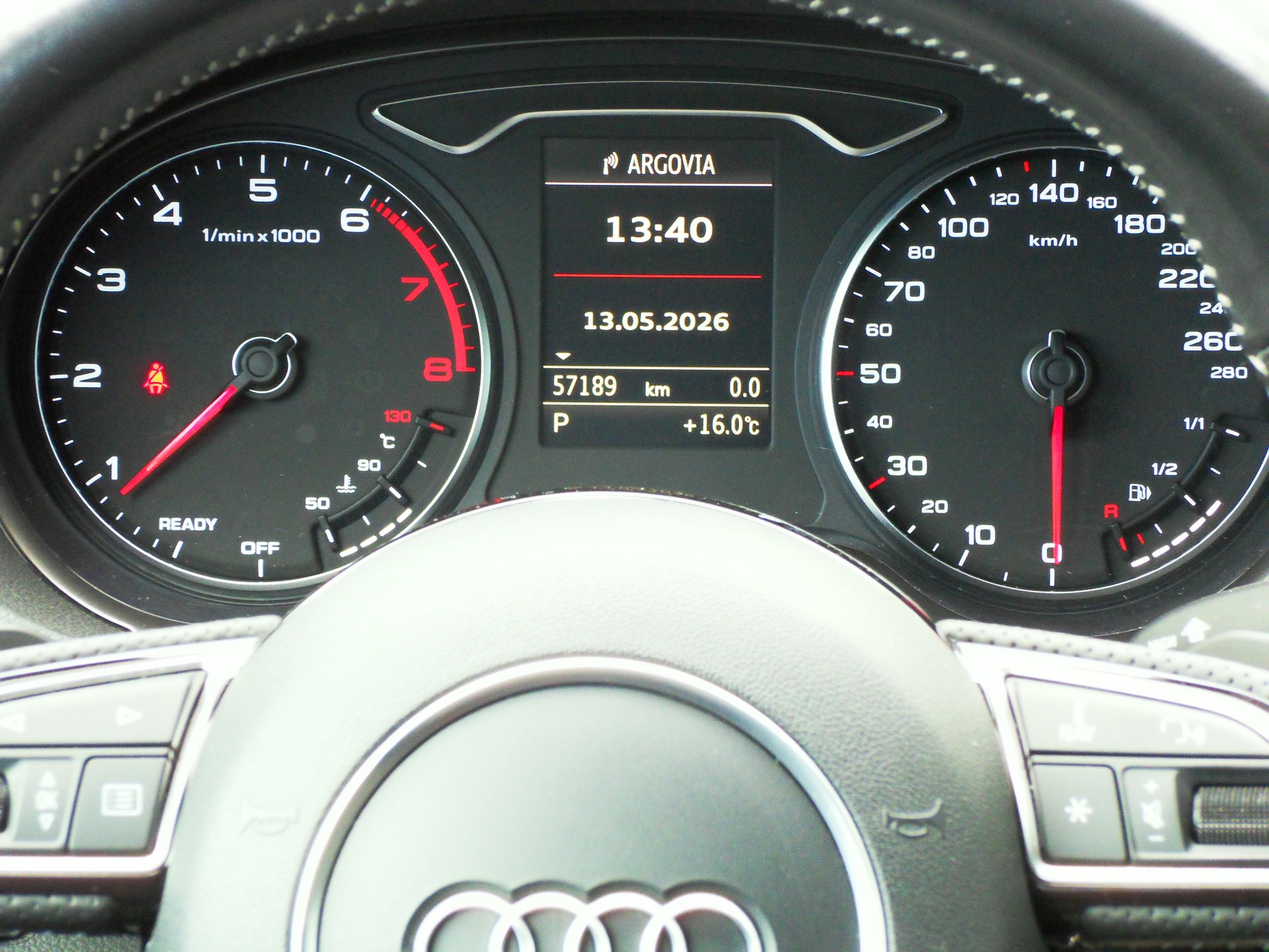 AUDI A3 Limousine 1.4 TFSI Ambiente S-tronic-image-17
