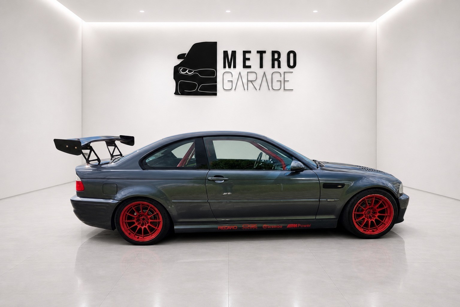 BMW M3-image-4